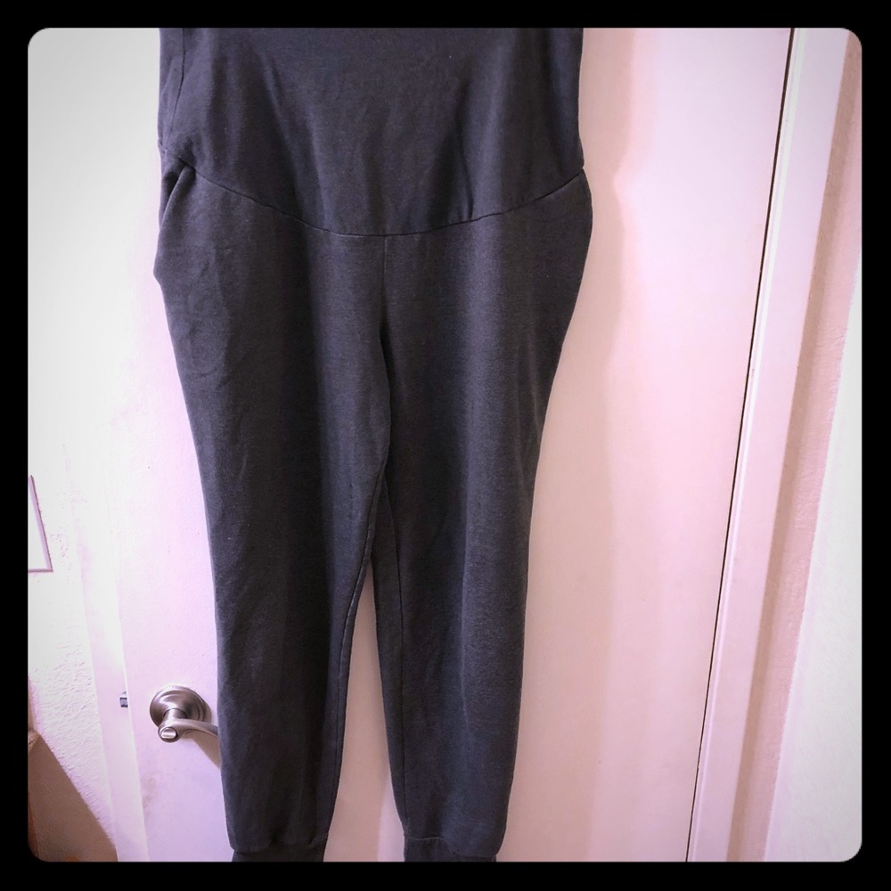 Maternity sweats